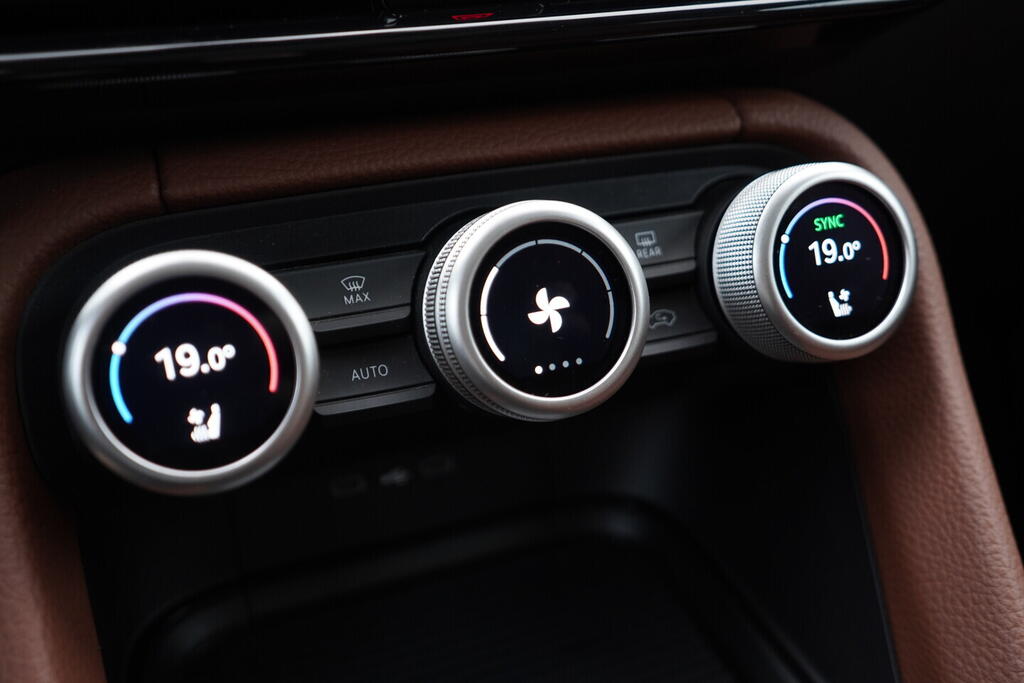 OV190V09724_40.webp_KODIAQ Selection 2.0 TDI 142 kW automat, DPH