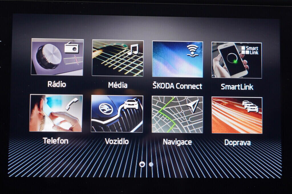 OV190V09725_28.webp_KAROQ Style 1.6 TDI 85 kW manuál, DPH