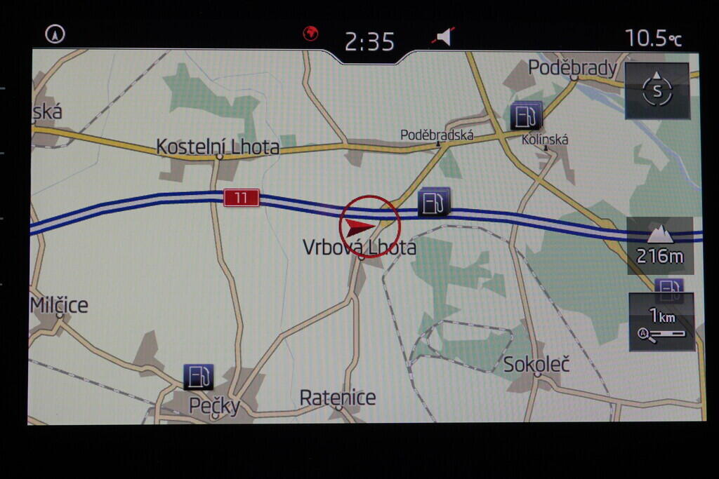 OV190V09725_32.webp_KAROQ Style 1.6 TDI 85 kW manuál, DPH