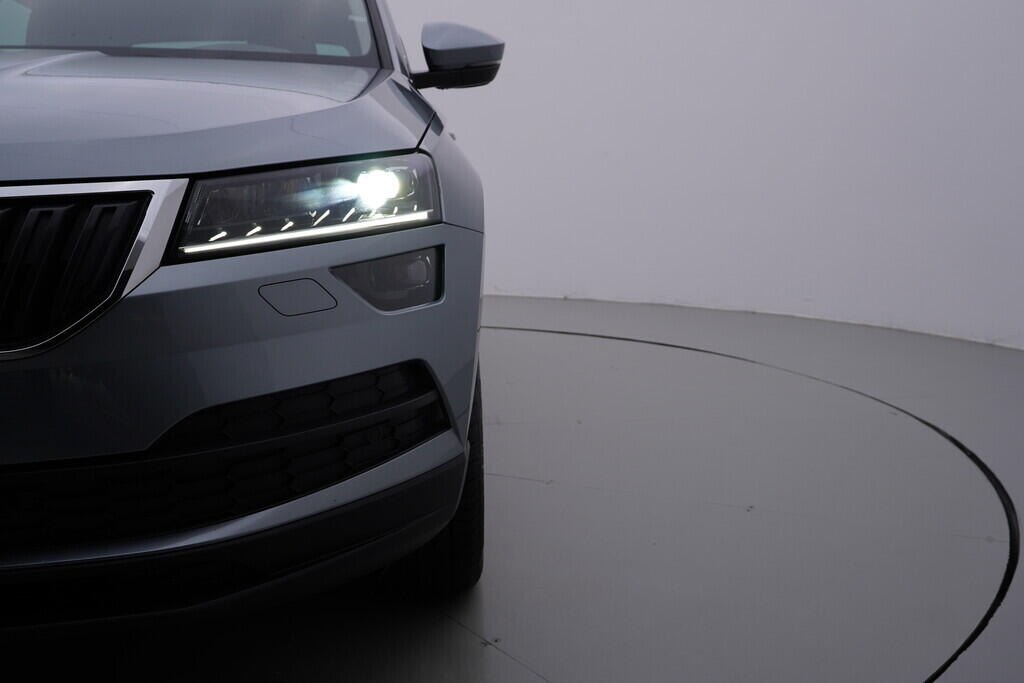 OV190V09725_43.webp_KAROQ Style 1.6 TDI 85 kW manuál, DPH