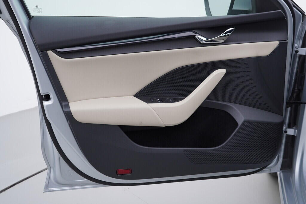 OV190V09726_19.webp_OCTAVIA Style 2.0 TDI 110 kW automat, DPH