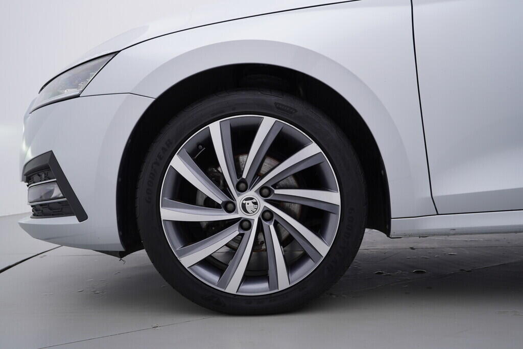 OV190V09726_41.webp_OCTAVIA Style 2.0 TDI 110 kW automat, DPH