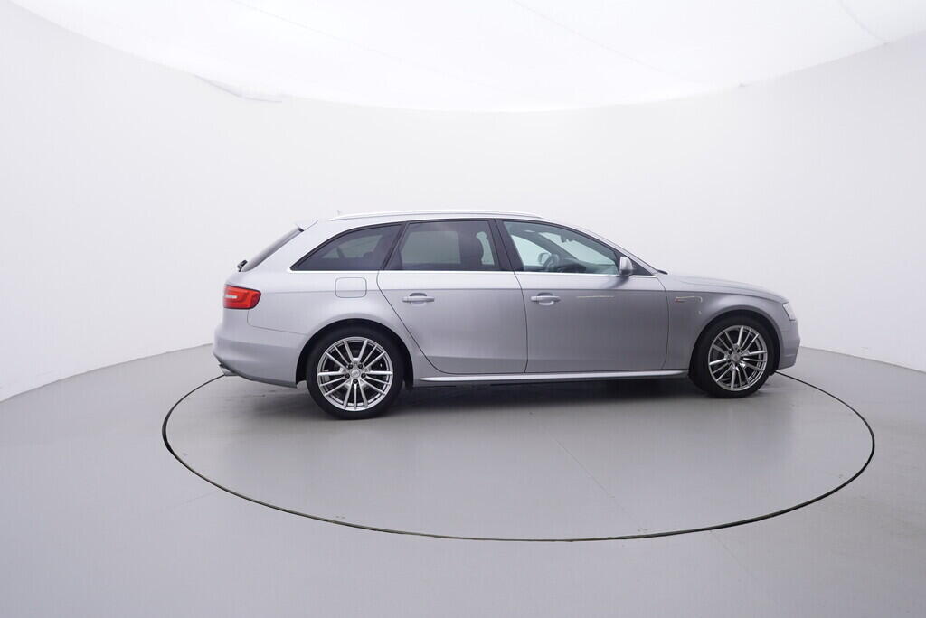 OV190V09728_15.webp_A4 AVANT S-line 3.0 TDI 180 kW manuál, DPH