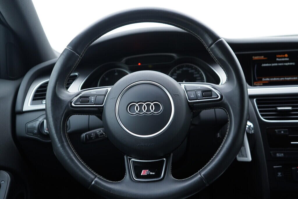 OV190V09728_28.webp_A4 AVANT S-line 3.0 TDI 180 kW manuál, DPH