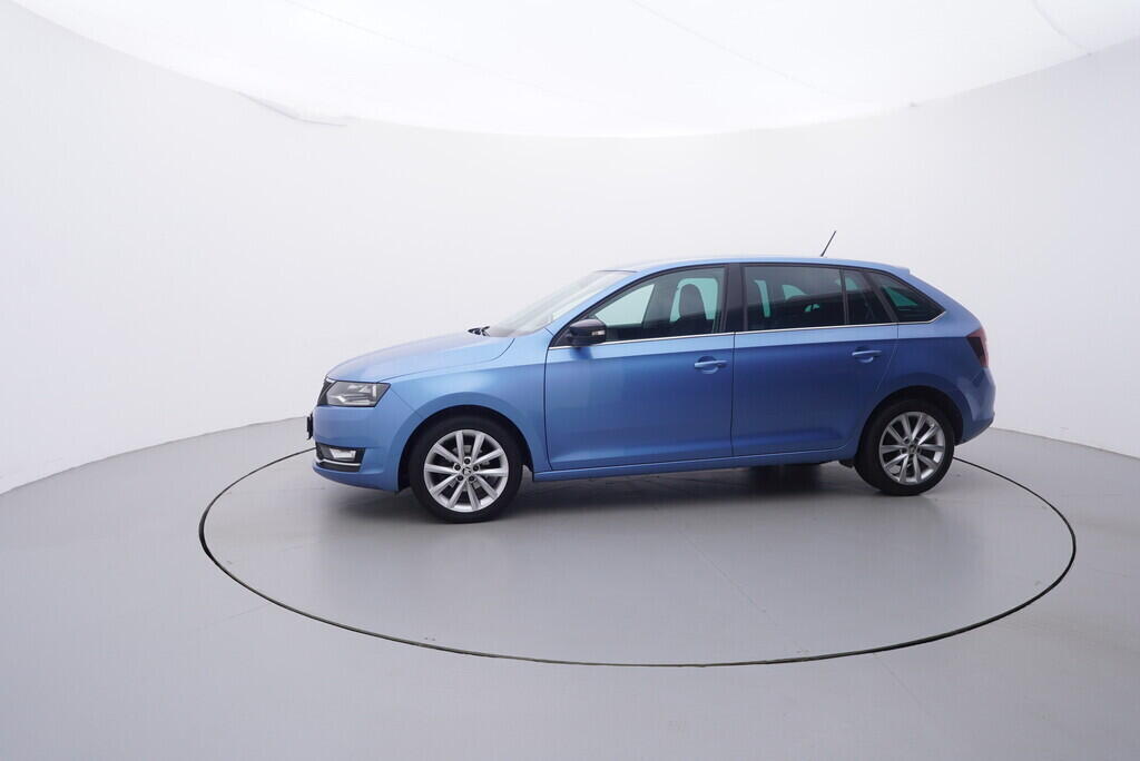 OV190V09730_11.webp_RAPID Style 1.0 TSI 70 kW automat