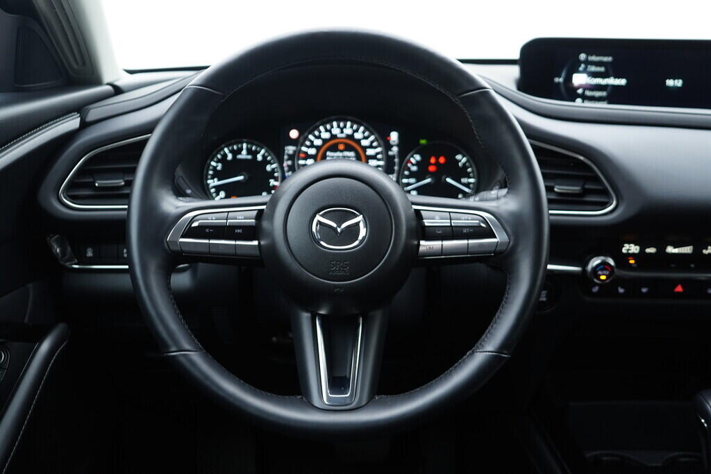 OV190V09732_27.webp_CX-30  2.0  110 kW automat