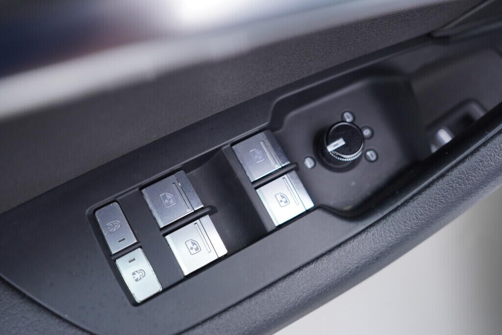 OV190V09733_20.webp_A6 AVANT  3.0 TDI 170 kW automat, DPH