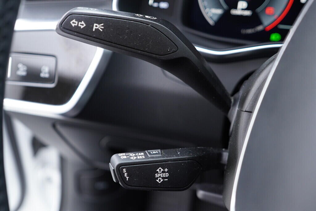 OV190V09733_25.webp_A6 AVANT  3.0 TDI 170 kW automat, DPH