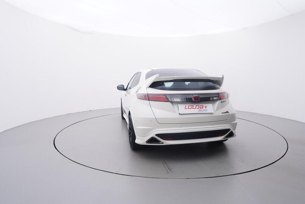 OV190V09735_13.webp_CIVIC TYPE-R 2.0  148 kW manuál