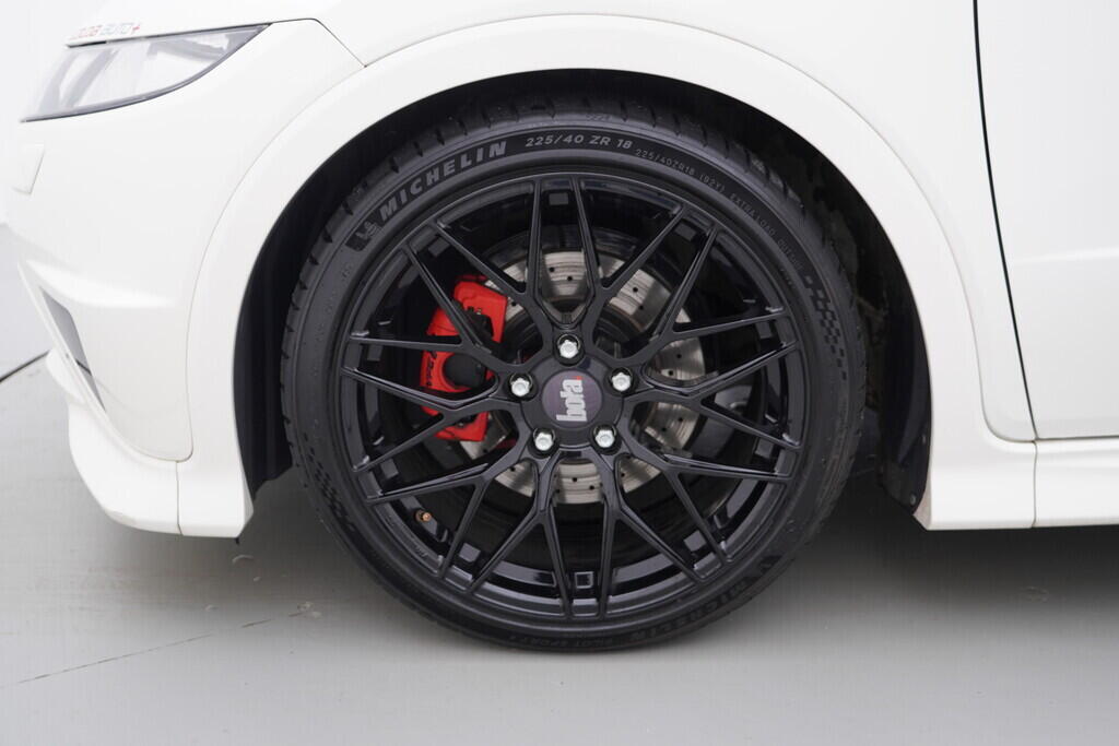 OV190V09735_34.webp_CIVIC TYPE-R 2.0  148 kW manuál