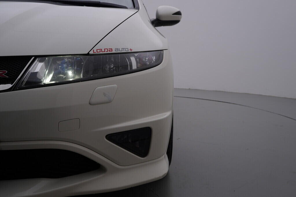 OV190V09735_36.webp_CIVIC TYPE-R 2.0  148 kW manuál