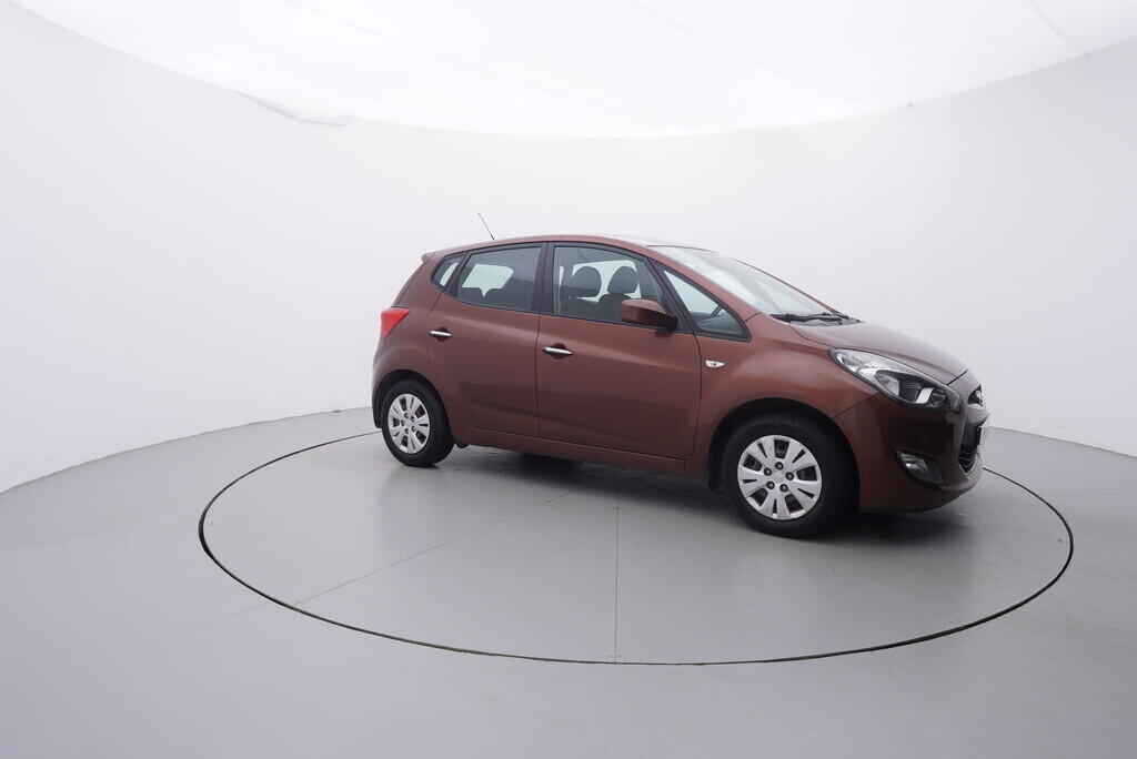 OV190V09738_12.webp_IX20  1.4 16V 66 kW manuál, DPH