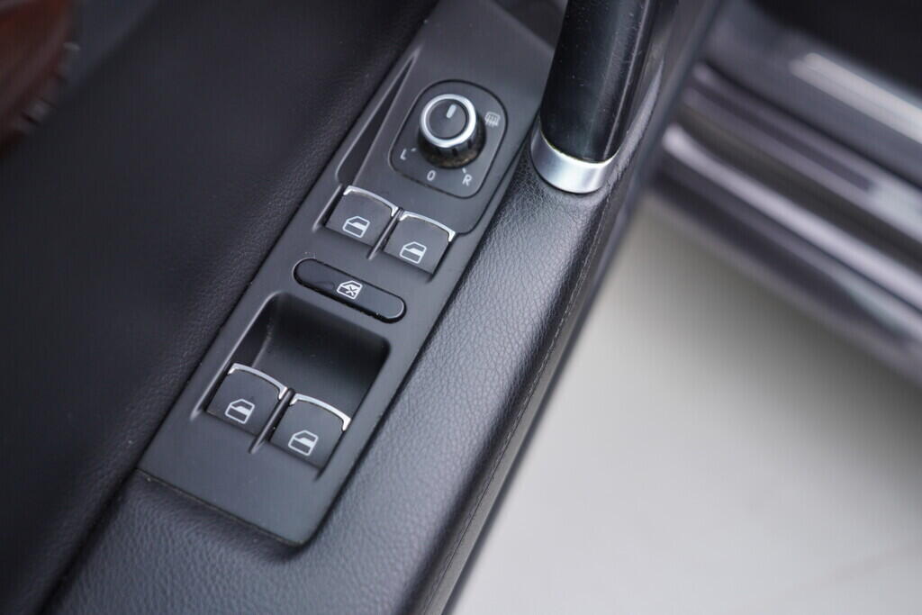 OV190V09739_20.webp_PASSAT variant bluemotion 2.0 TDI 103 kW manuál