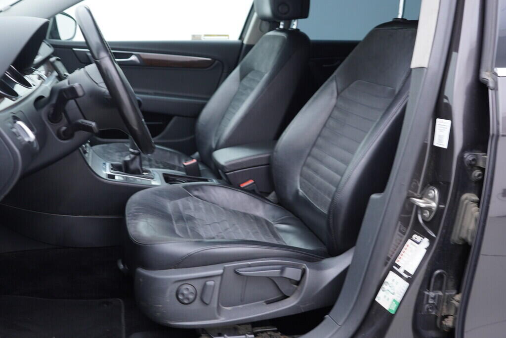 OV190V09739_23.webp_PASSAT variant bluemotion 2.0 TDI 103 kW manuál