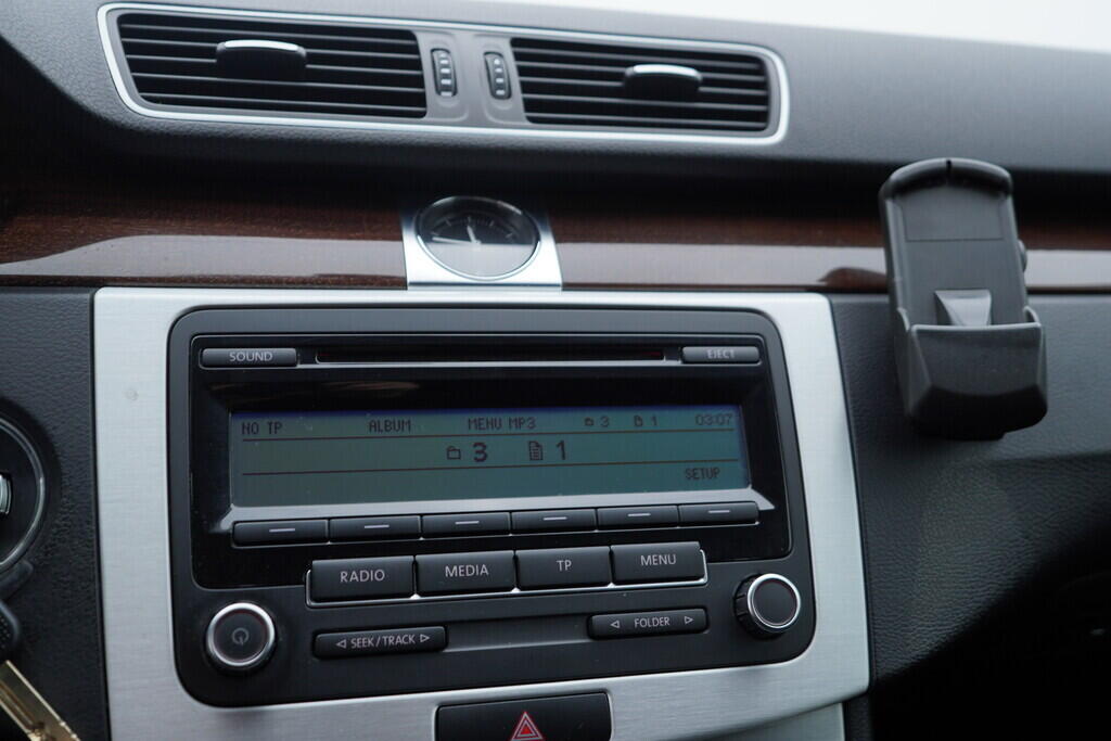 OV190V09739_29.webp_PASSAT variant bluemotion 2.0 TDI 103 kW manuál