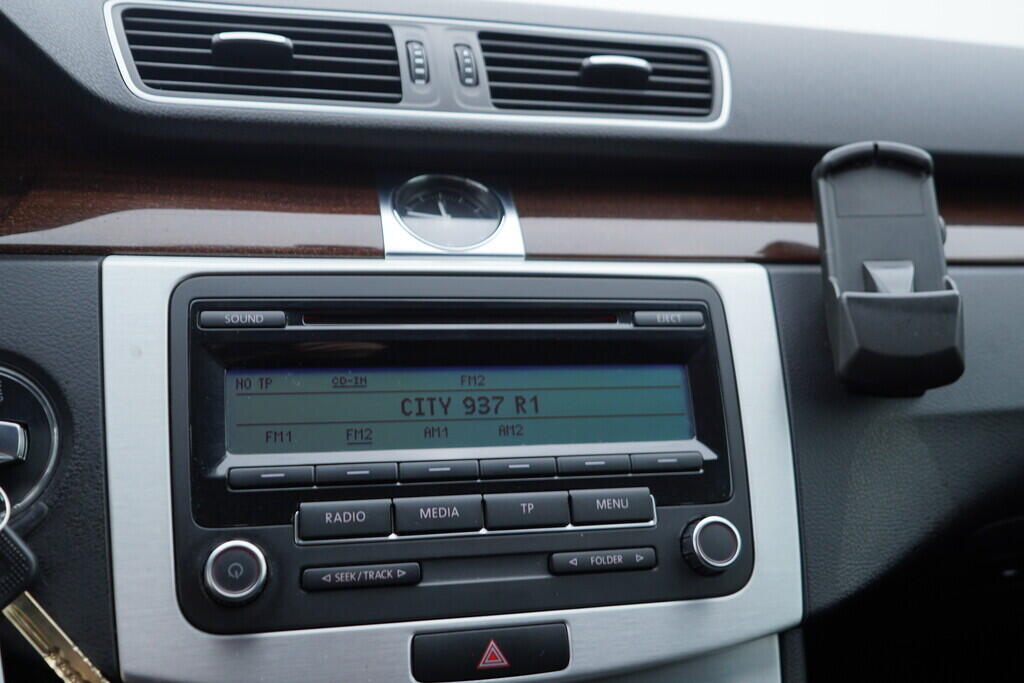 OV190V09739_30.webp_PASSAT variant bluemotion 2.0 TDI 103 kW manuál