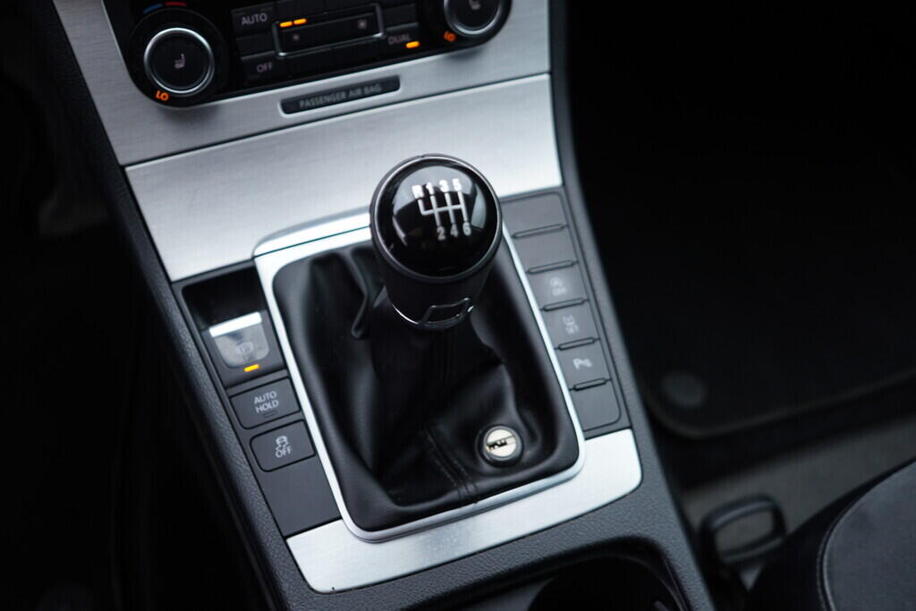 OV190V09739_33.webp_PASSAT variant bluemotion 2.0 TDI 103 kW manuál