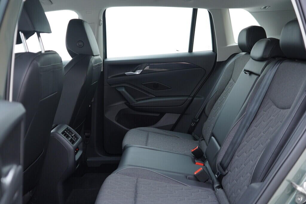 OV190V09740_37.webp_TIGUAN Life 1.5 TSI 96 kW automat, DPH