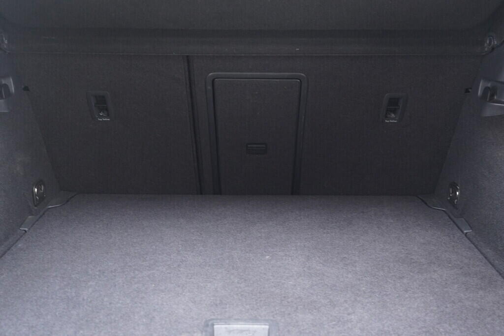 OV190V09741_37.webp_GOLF Sport 1.4 TSI 110 kW automat