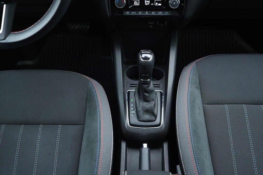 OV190V09742_32.webp_FABIA Style Edition 100 1.0 TSI 81 kW automat