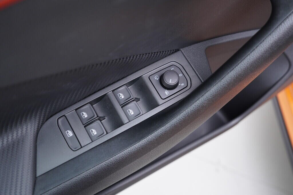 OV190V09743_20.webp_KAMIQ Monte Carlo 1.0 TSI 85 kW automat, DPH