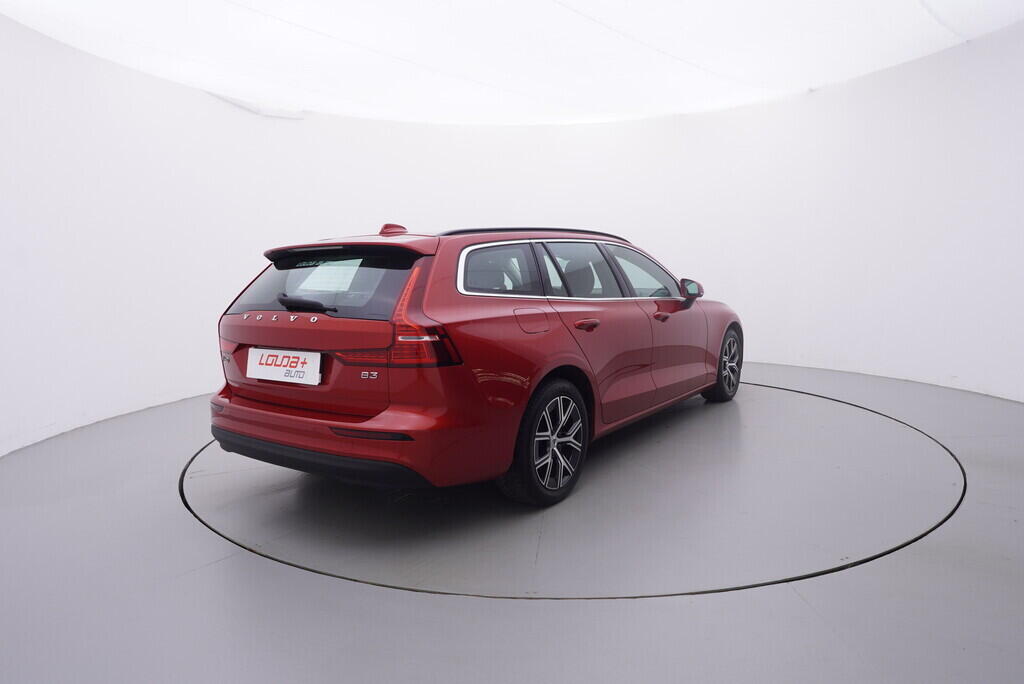 OV190V09752_14.webp_V60 CORE 2.0 B420T4 120 kW automat, DPH