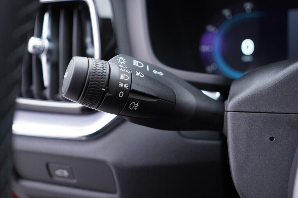 OV190V09752_24.webp_V60 CORE 2.0 B420T4 120 kW automat, DPH