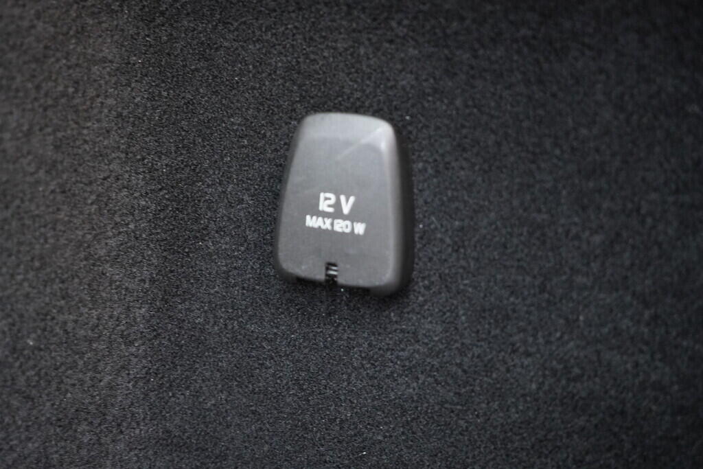 OV190V09752_38.webp_V60 CORE 2.0 B420T4 120 kW automat, DPH