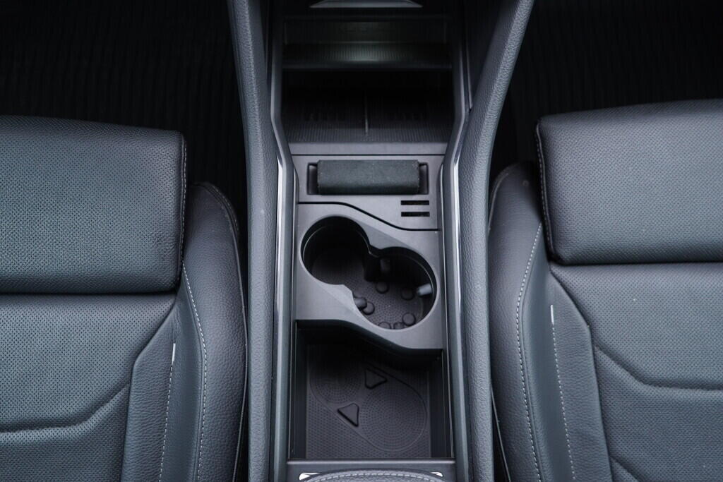 OV190V09754_36.webp_KODIAQ Selection 2.0 TDI 142 kW automat, DPH