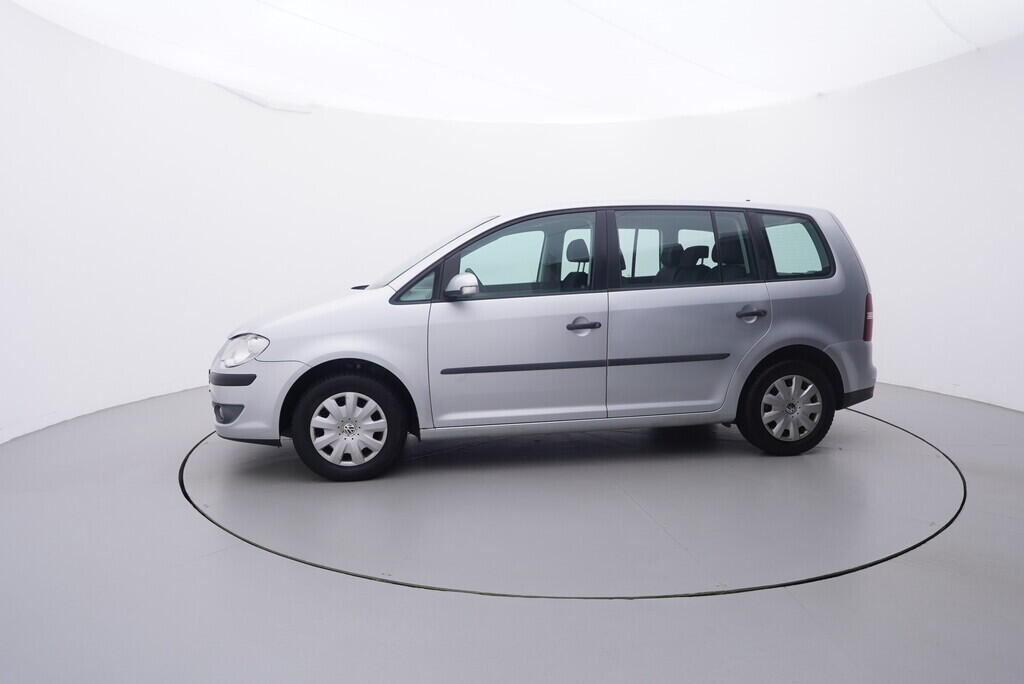 OV190V09755_11.webp_TOURAN  1.9 TDI 77 kW manuál