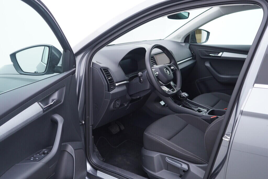 OV190V09756_18.webp_KAROQ Selection 1.5 TSI 110 kW automat, DPH