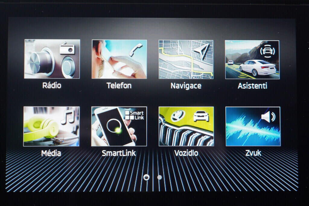 OV190V09756_27.webp_KAROQ Selection 1.5 TSI 110 kW automat, DPH