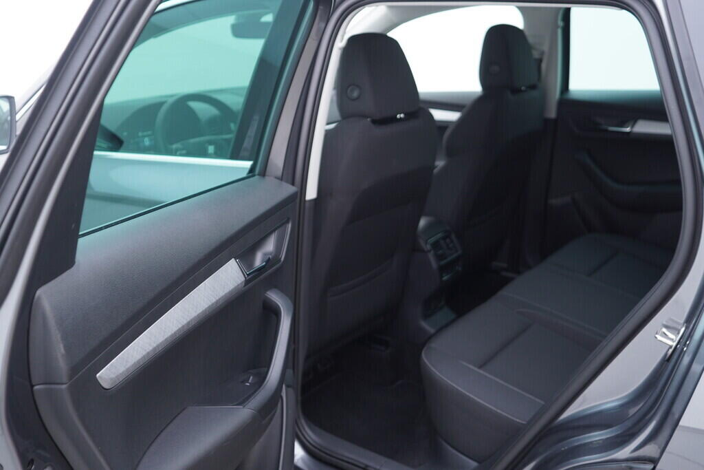 OV190V09756_34.webp_KAROQ Selection 1.5 TSI 110 kW automat, DPH