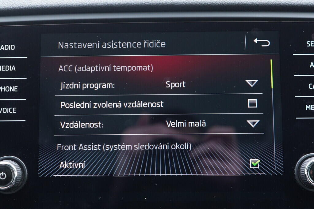 OV190V09757_30.webp_OCTAVIA Style 2.0 TDI 110 kW automat