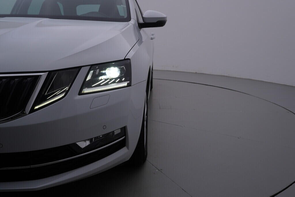 OV190V09757_42.webp_OCTAVIA Style 2.0 TDI 110 kW automat