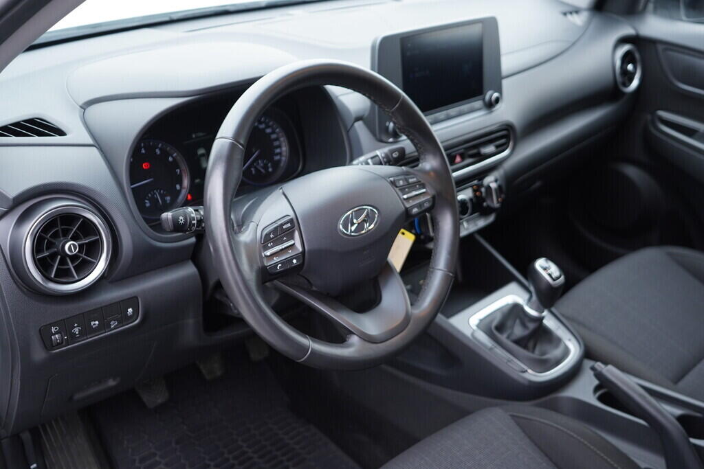 OV190V09759_21.webp_KONA Comfort 1.0 TGDI 88 kW manuál