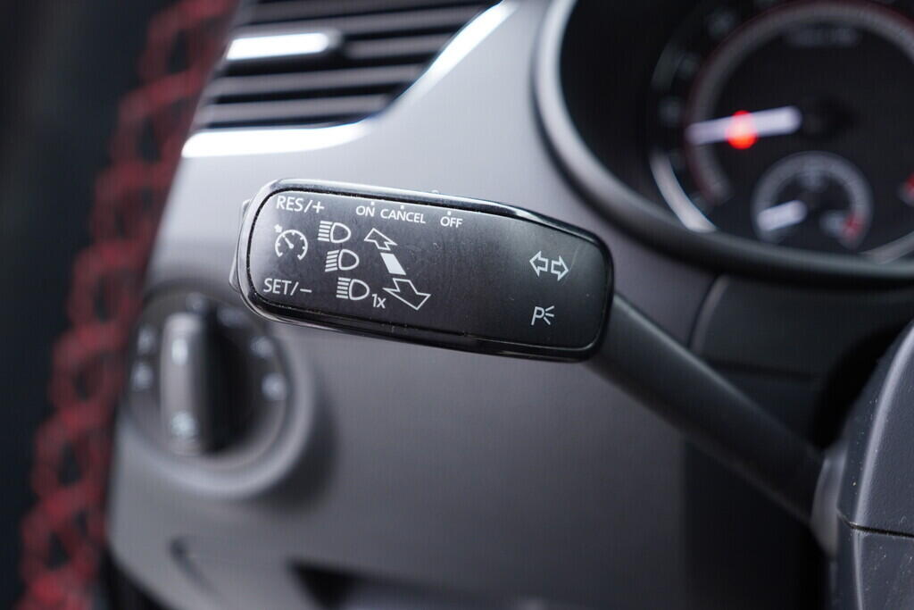 OV190V09761_25.webp_OCTAVIA RS 2.0 CUN 621173 135 kW automat, DPH