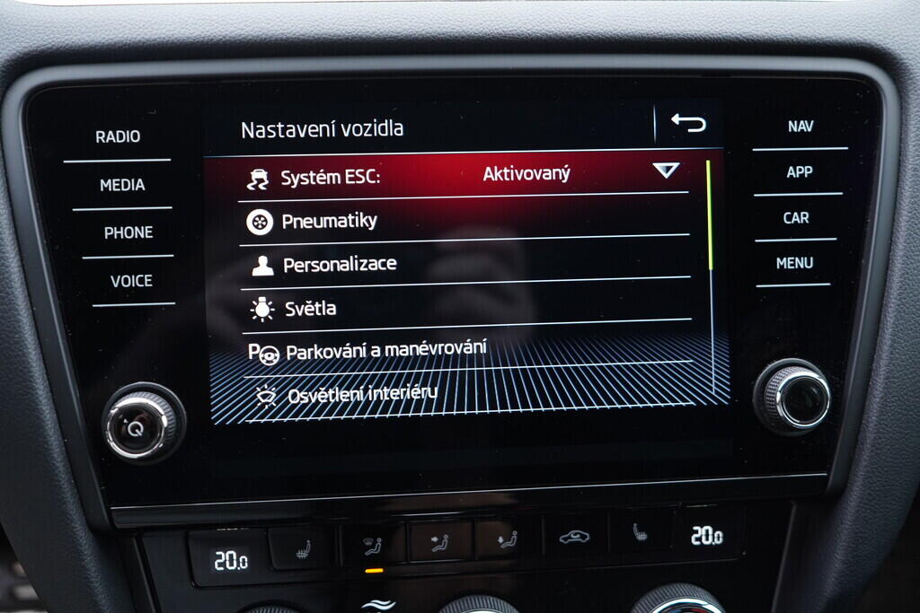 OV190V09761_32.webp_OCTAVIA RS 2.0 CUN 621173 135 kW automat, DPH