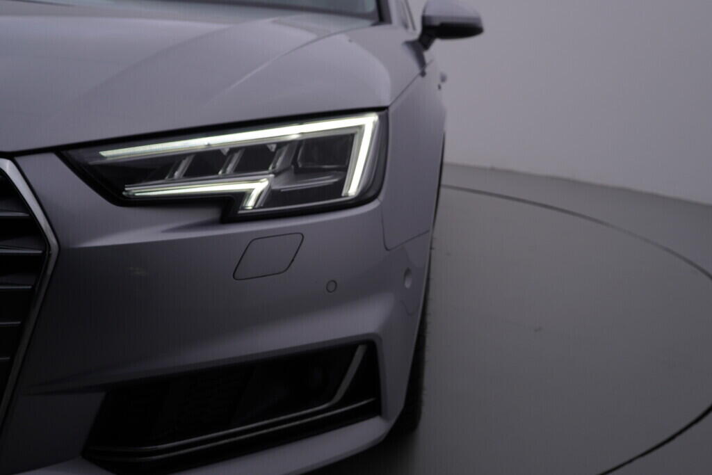 OV190V09763_44.webp_A4 S-line 3.0 083690 200 kW automat