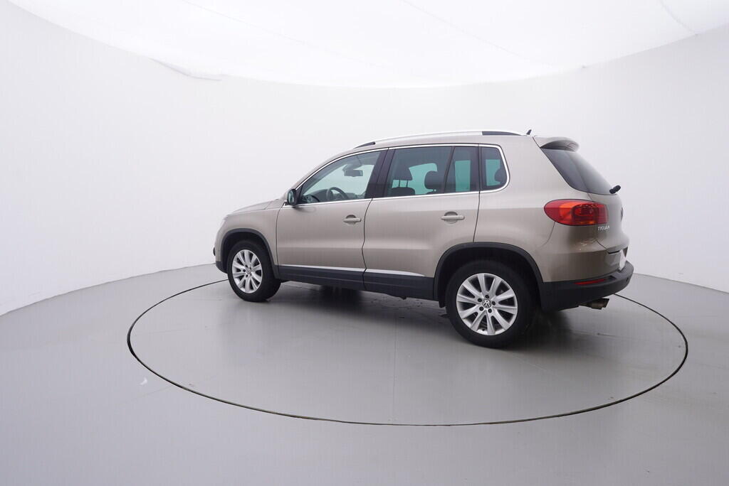 OV190V09764_12.webp_TIGUAN  2.0  110 kW manuál