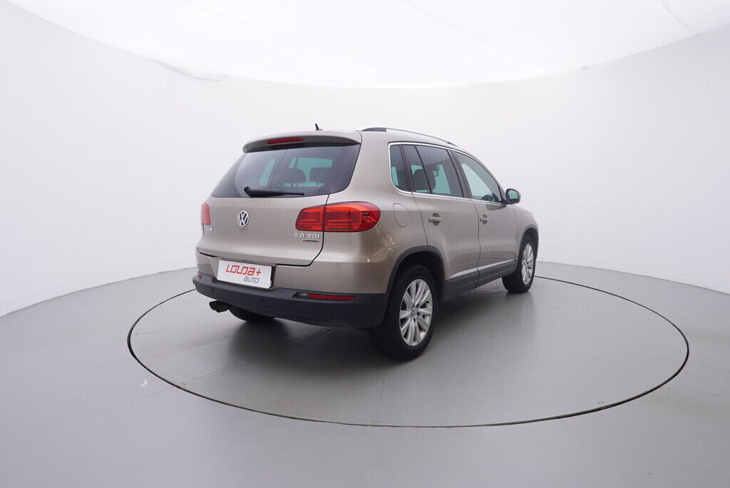 OV190V09764_14.webp_TIGUAN  2.0  110 kW manuál