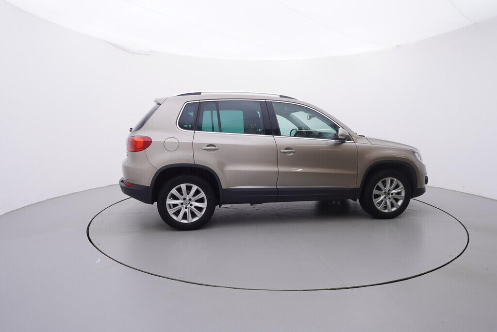 OV190V09764_15.webp_TIGUAN  2.0  110 kW manuál