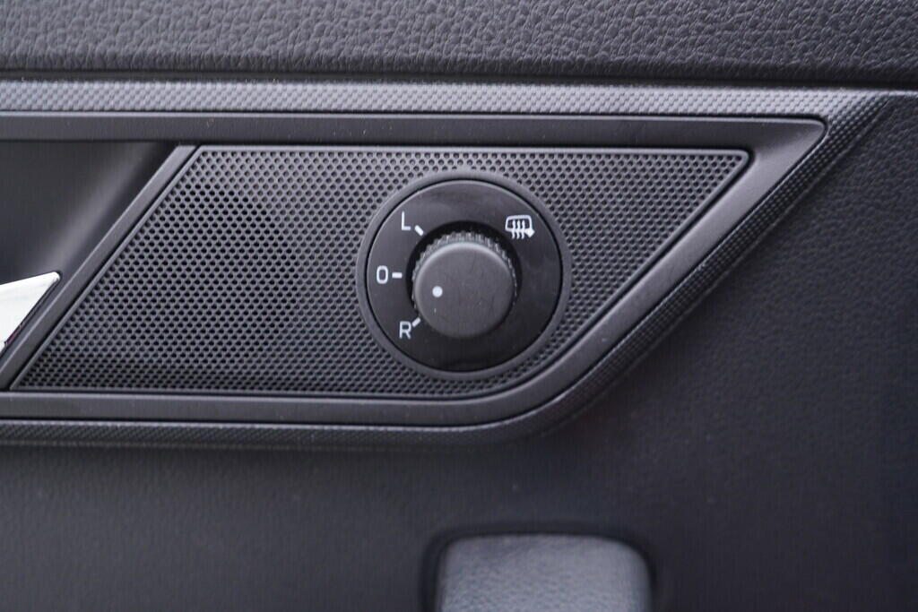 OV190V09765_21.webp_FABIA Style 1.2 TSI 66 kW manuál