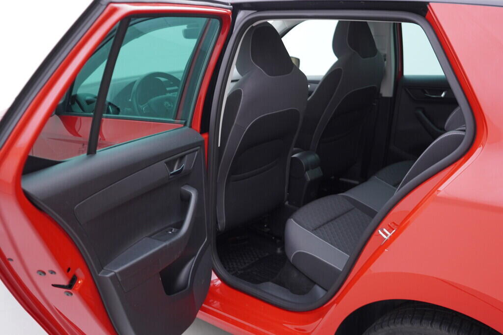 OV190V09765_34.webp_FABIA Style 1.2 TSI 66 kW manuál