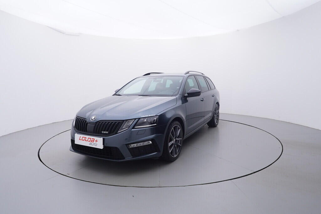 OV190V09766_10.webp_OCTAVIA RS 2.0 TSI 169 kW manuál