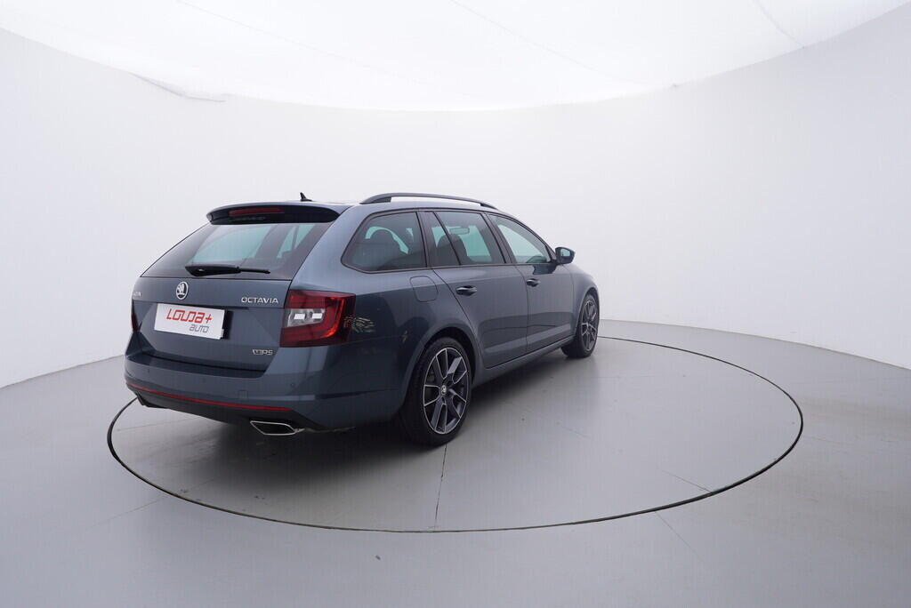 OV190V09766_14.webp_OCTAVIA RS 2.0 TSI 169 kW manuál