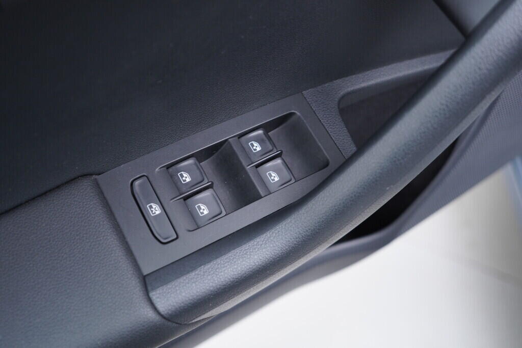 OV190V09766_20.webp_OCTAVIA RS 2.0 TSI 169 kW manuál