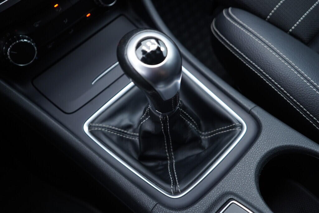 OV190V09767_39.webp_CLA Shooting Brake Urban 2.1  100 kW manuál