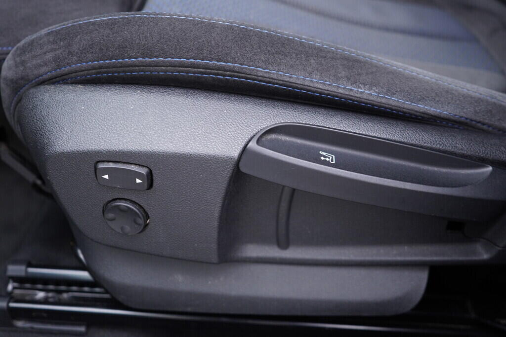 OV190V09769_23.webp_X1 M sport 2.0 TDI 140 kW automat, DPH