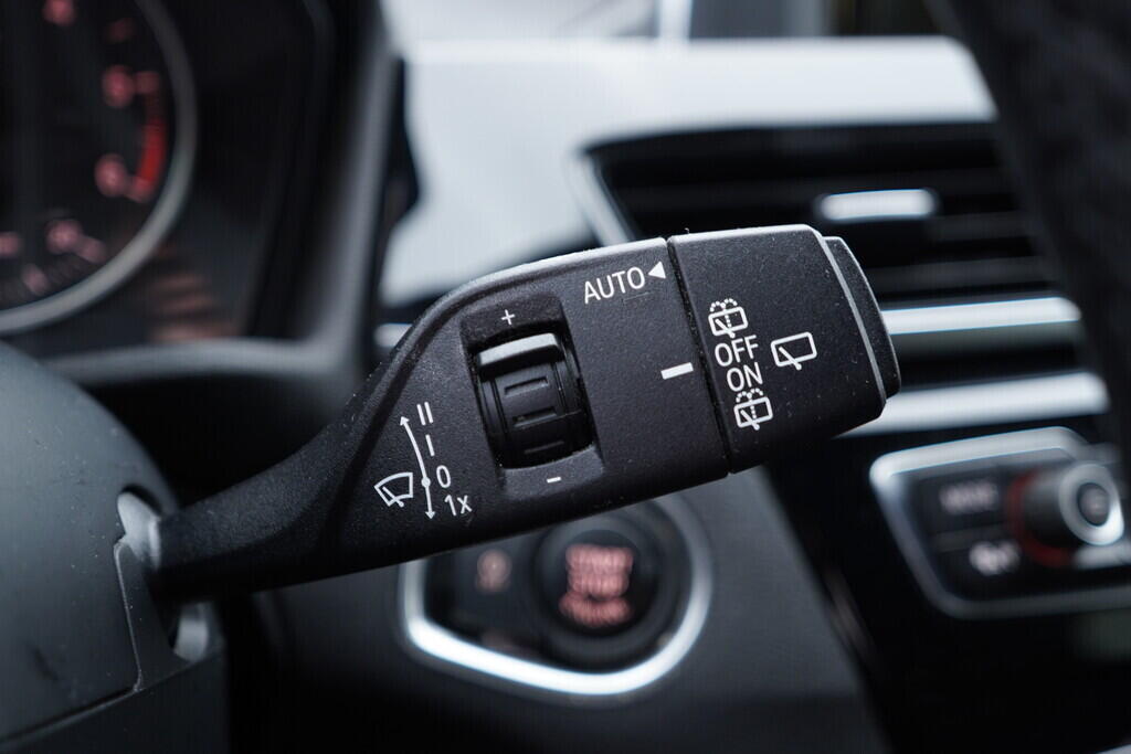 OV190V09769_27.webp_X1 M sport 2.0 TDI 140 kW automat, DPH